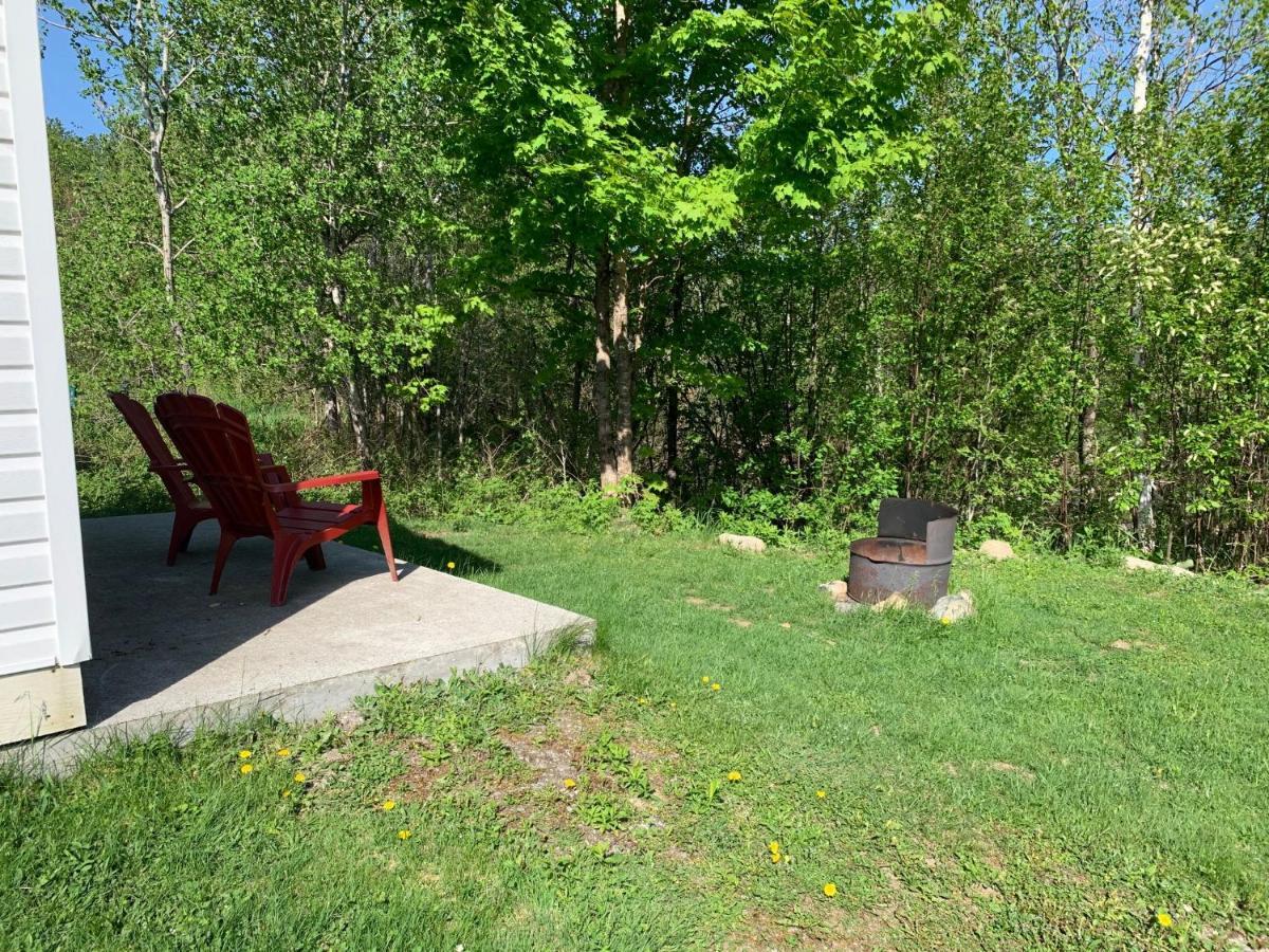 Camping Chalets Spas Pignons Rouges Saint Romain ภายนอก รูปภาพ