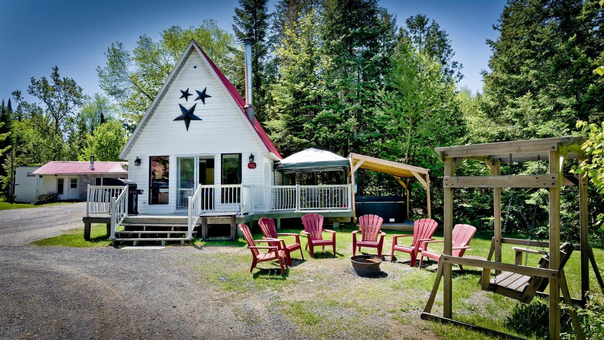 Camping Chalets Spas Pignons Rouges Saint Romain ภายนอก รูปภาพ